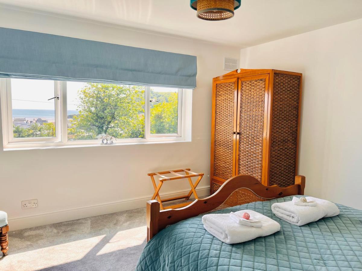 Gordy Hall -Sea Facing Welsh Cottage With Stunning Views Pendine Kültér fotó