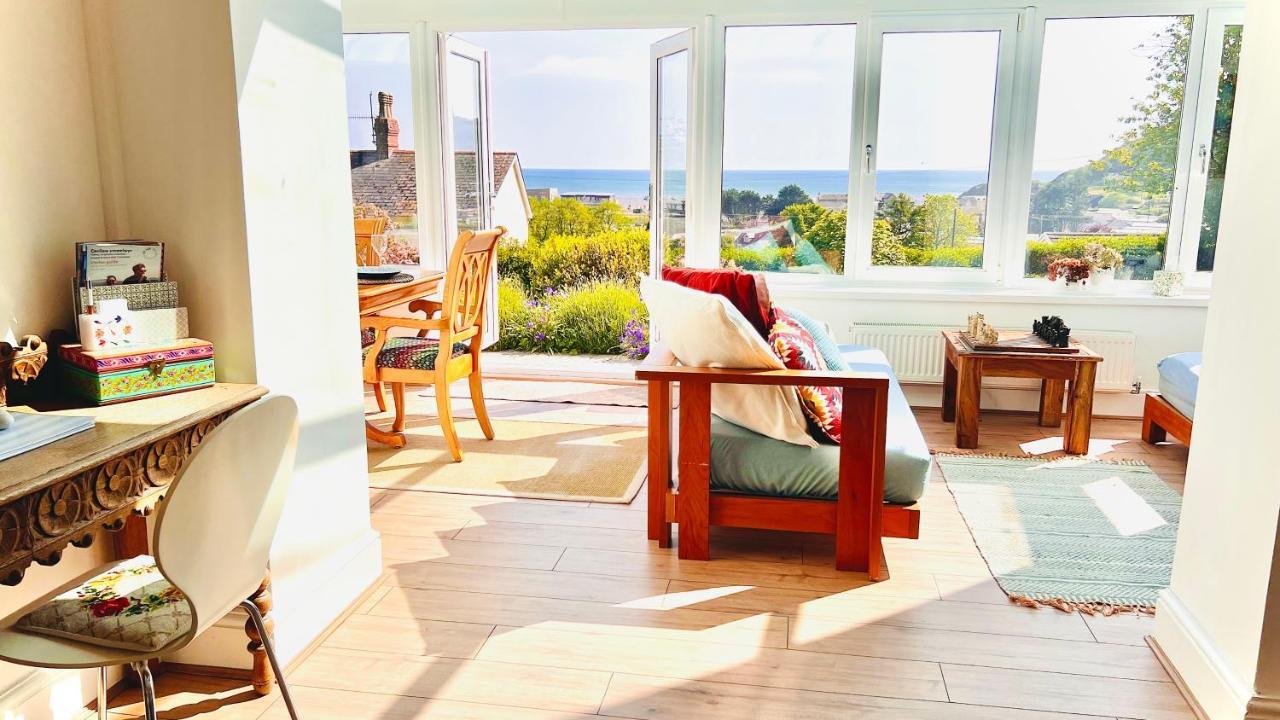 Gordy Hall -Sea Facing Welsh Cottage With Stunning Views Pendine Kültér fotó